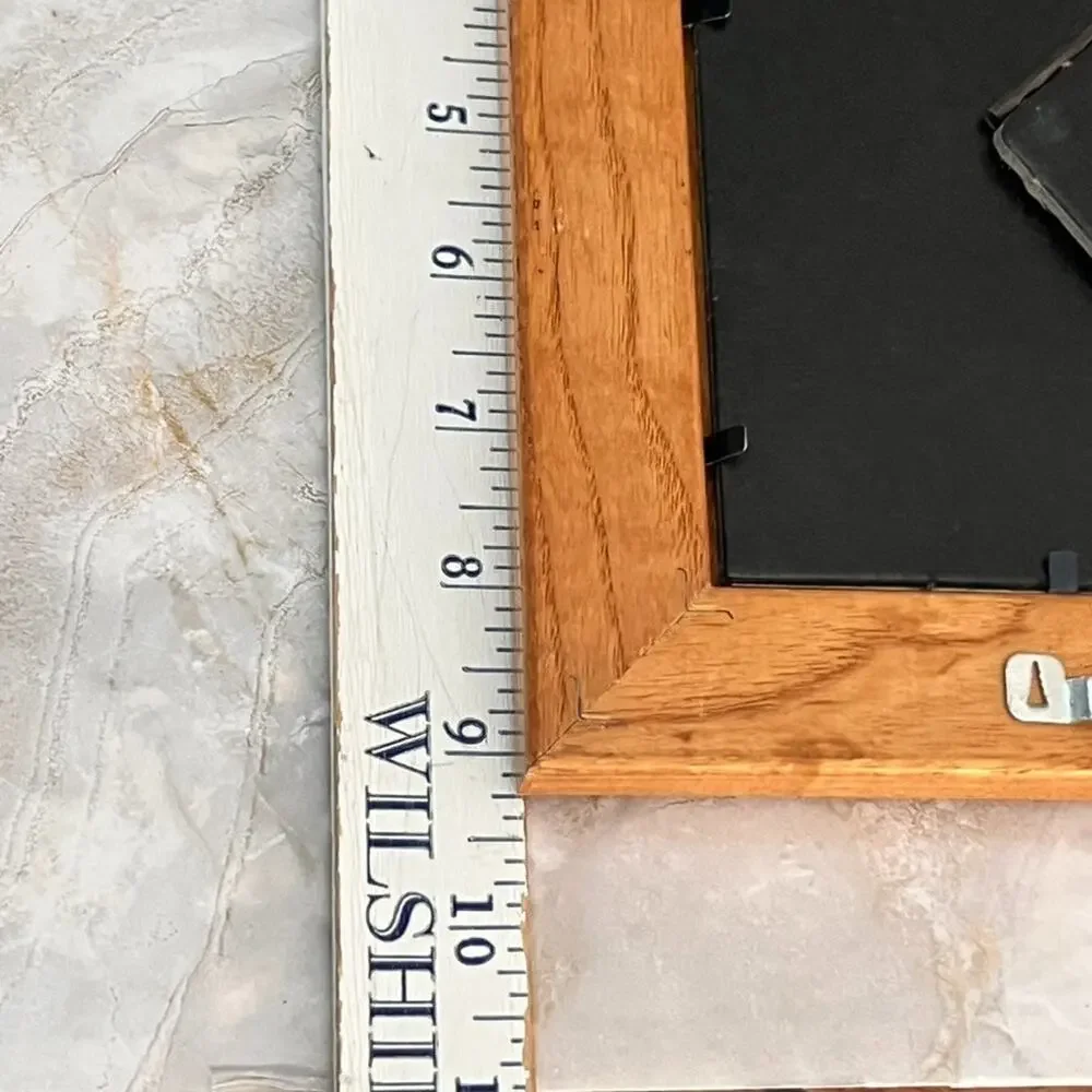 Wooden Picture Frame With White Border for 5 x 7